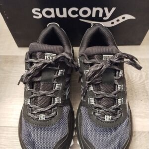 NWT!! Saucony VERSAFOAM Excursion TR13 Black and White Trail Shoes